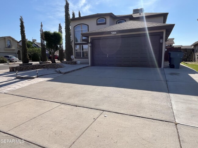 Building Photo - 3844 Tierra Fiji Ln