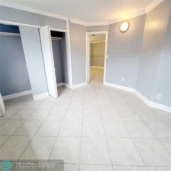 Building Photo - 2021 NW 64th Ave