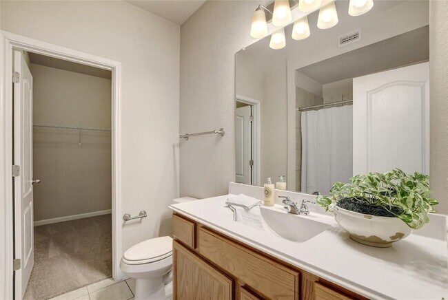 Building Photo - 524 Ferrule Dr