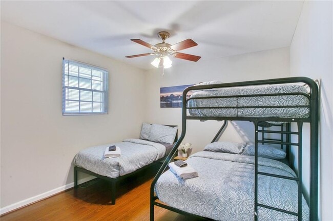 Building Photo - 99 Ericson St SE