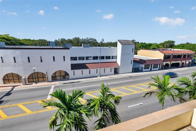 Building Photo - 5271 SW 8th St