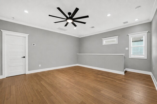 Building Photo - 3513 Omega St