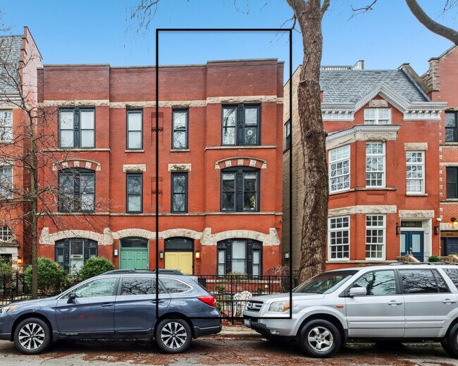 Building Photo - 1936 N Hudson Ave