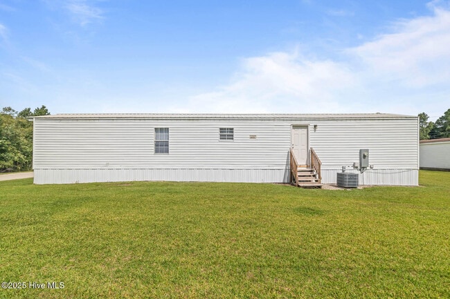 Building Photo - 119 Starwood Cir