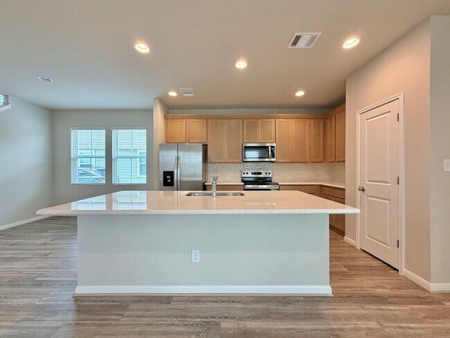 Building Photo - 207 Cherry Blossom Ln