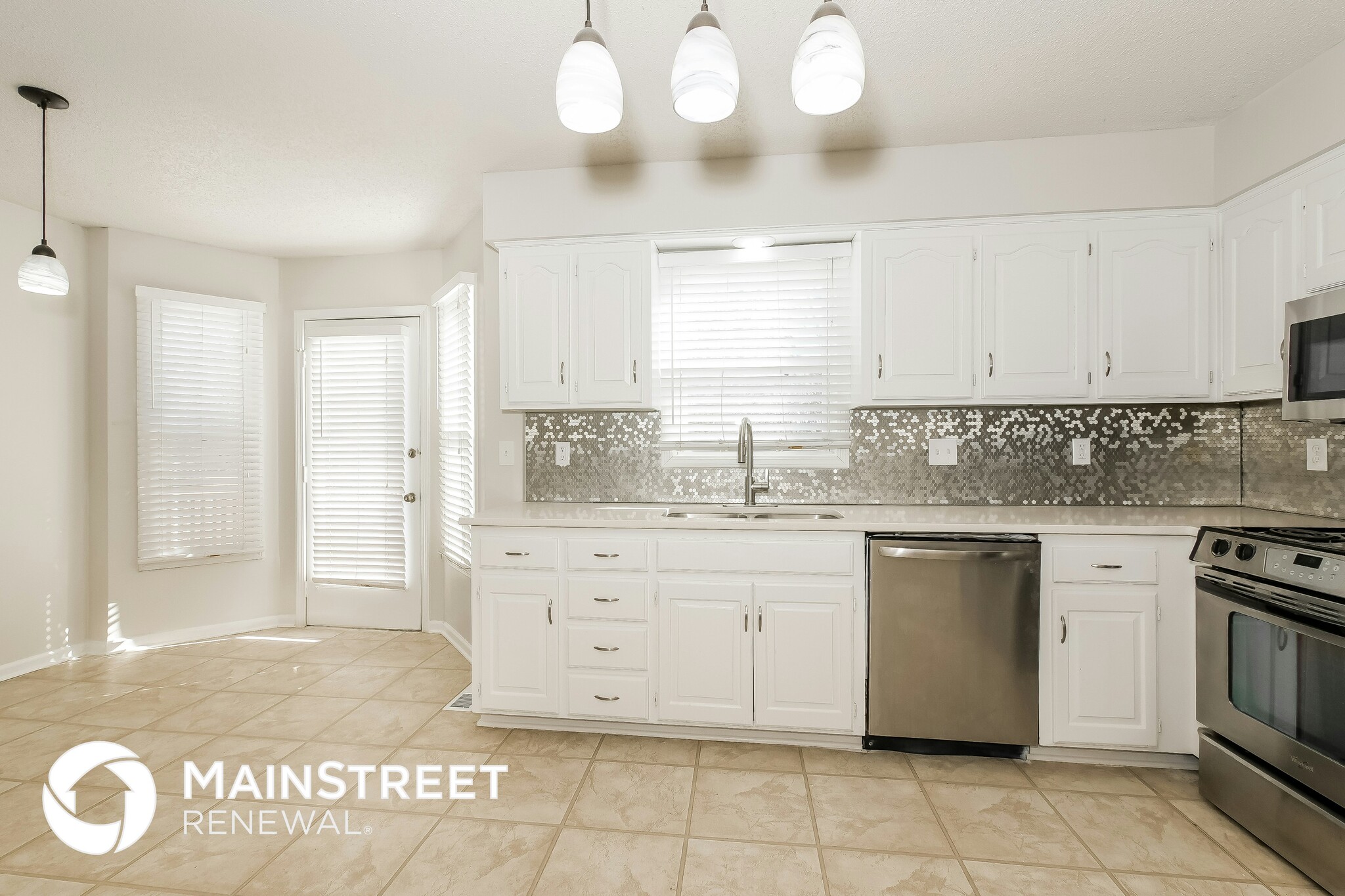 Building Photo - 7821 Woodstone Ln