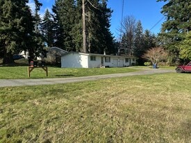 Building Photo - 2427 Gibson Rd