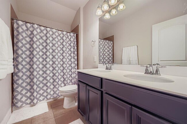 Building Photo - 3313 De Torres Cir