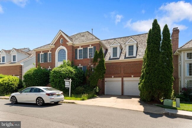 Building Photo - 2113 Arrowleaf Dr