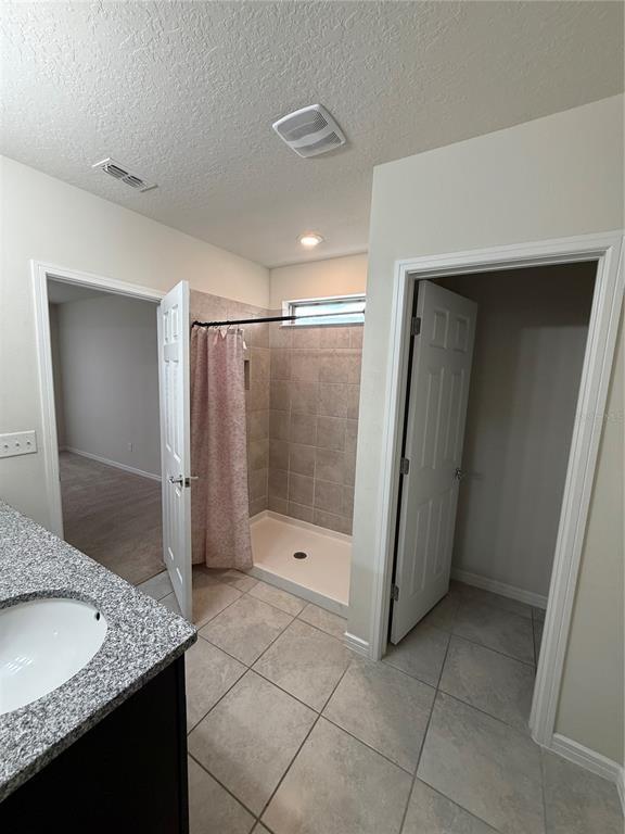 Building Photo - 619 Citrus Isle Blvd