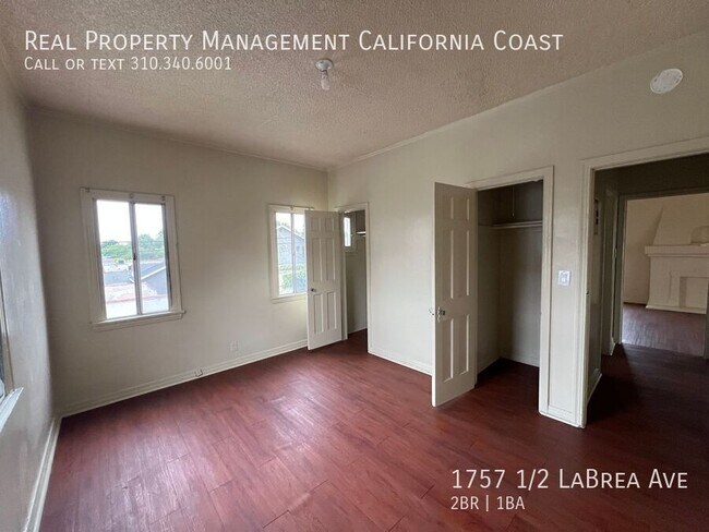 Building Photo - 1757 1/2 LaBrea Ave-