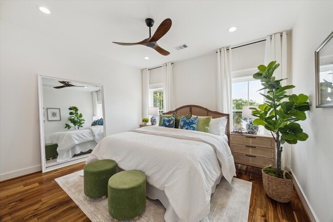 Building Photo - 1514 31st St