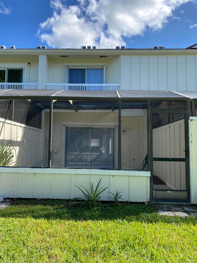 Building Photo - 6183 Riverwalk Ln