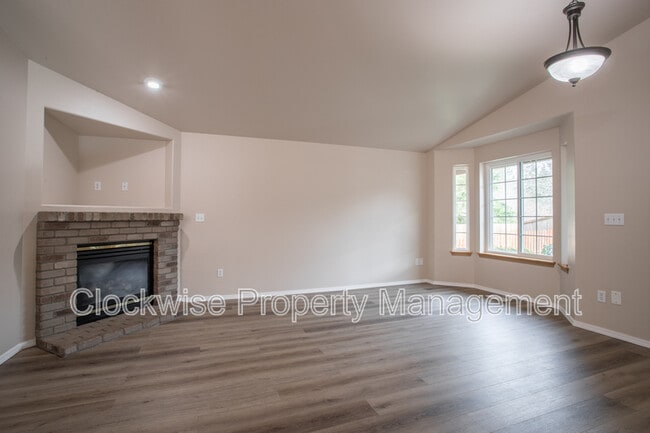 Building Photo - 5507 208th St Ct E