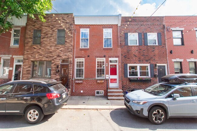 Building Photo - Excellent South Philadelphia Row Home