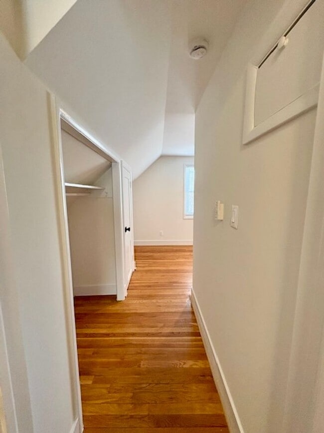 Building Photo - 6007 Crawford Dr