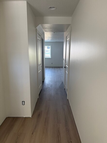 Building Photo - 2070 N 325 E