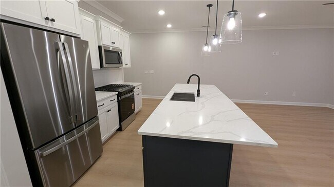 Building Photo - 435 Carrera Ln