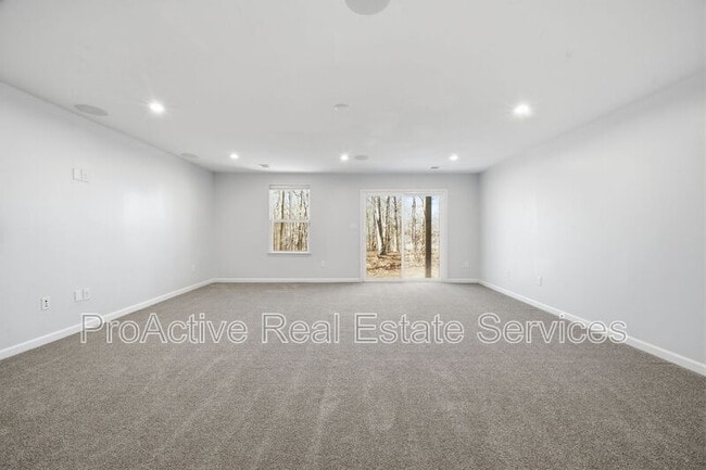 Building Photo - 4301 Whitfield Ln