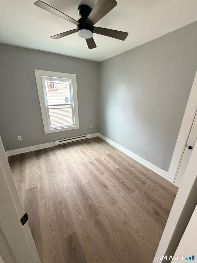 Building Photo - 89 Birch St