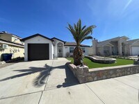 Building Photo - 5432 Thornridge Cir