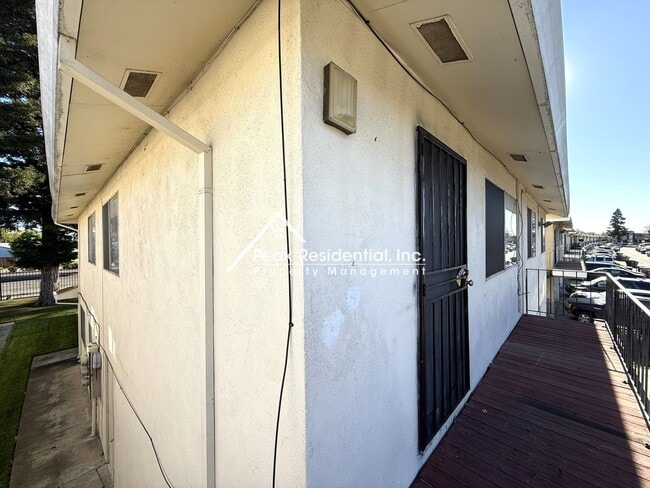 Building Photo - Nice 2bd/1b Apartment!