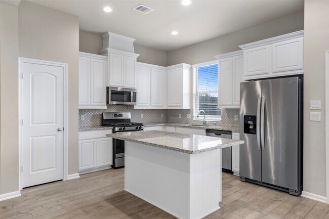 Building Photo - 5203 Pr Ter Ln