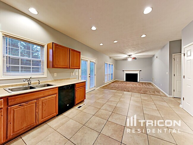Building Photo - 5186 Hidden Meadow Ct