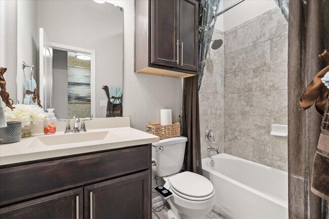 Building Photo - 11901 Deering Pl