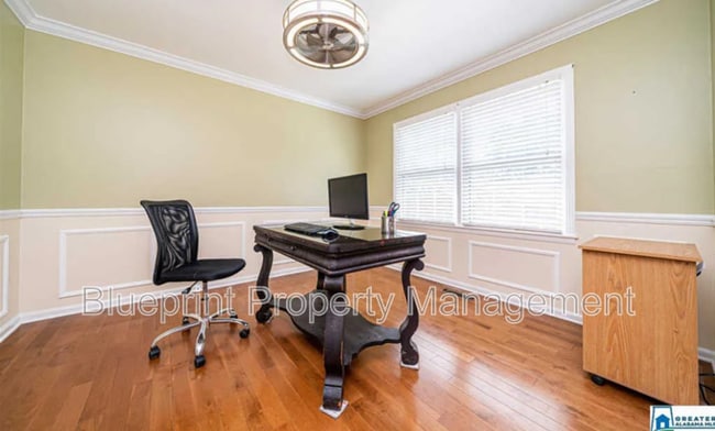 Building Photo - 605 Dunmore Cir