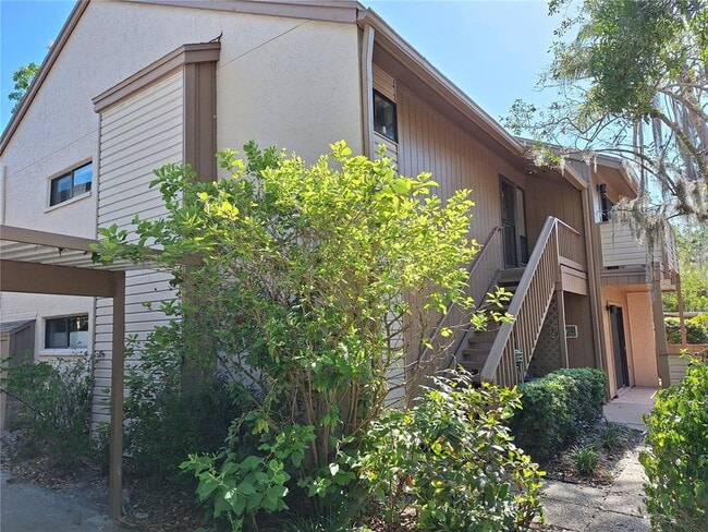 Primary Photo - 1697 Brookhouse Cir