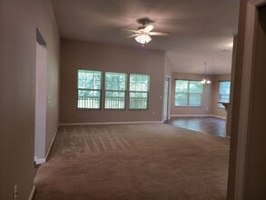 Building Photo - Coming Soon To Tour! Lake City Pet Friendl...