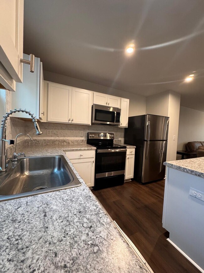 Building Photo - Beautiful 4-Bed, 2.5-Bath Home in Lyman – Spacious Living in a Prime Upstate Location!