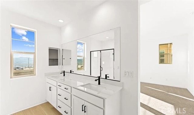 Building Photo - 851 Cornelia Wy