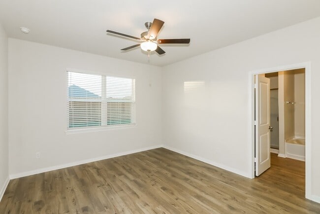 Building Photo - 7530 Tipton Meadow Way