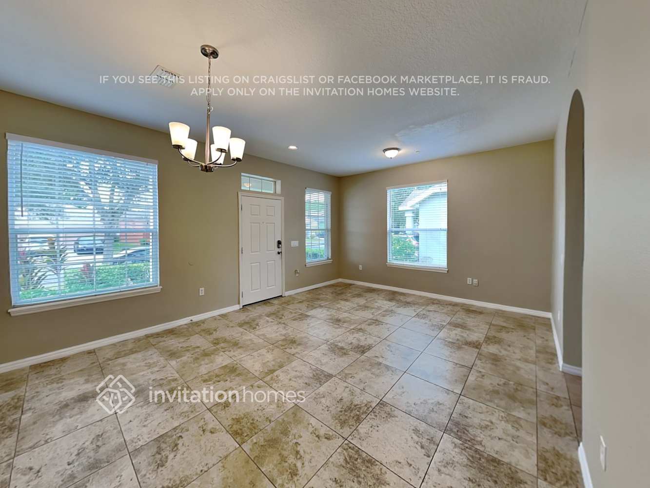 Building Photo - 10526 Eastpark Lake Dr