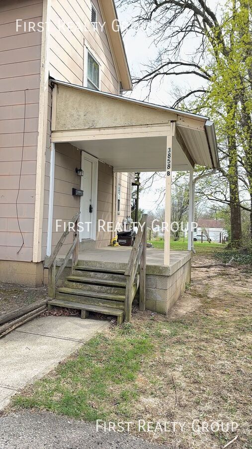 Building Photo - 3858 Haney Rd