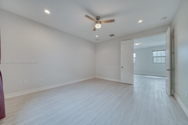 Building Photo - 13679 Moss Agate Ave