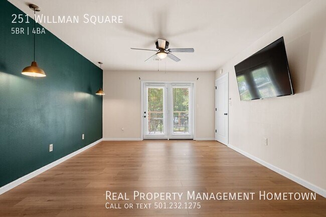 Building Photo - 251 Willman Square