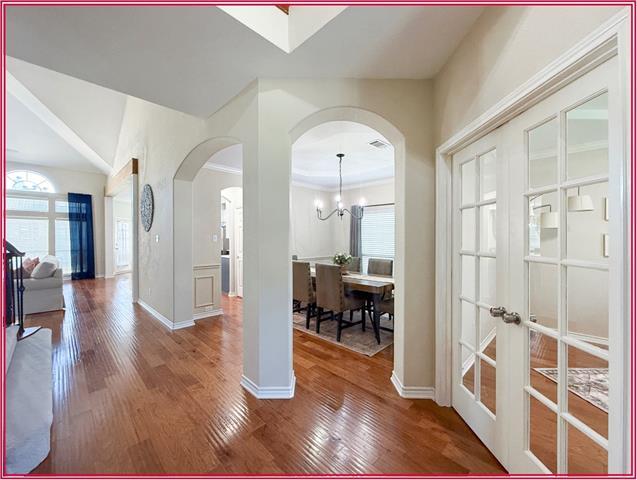 Building Photo - 4945 Grinstein Dr