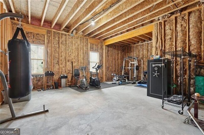 Building Photo - 343 Summer Garden Dr