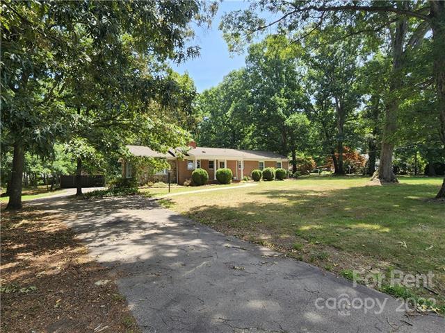 Building Photo - 16301 US-52