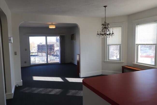 Building Photo - 8 Irma Ave