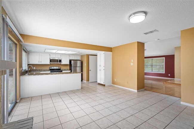 Building Photo - 2315 Woodstream Blvd