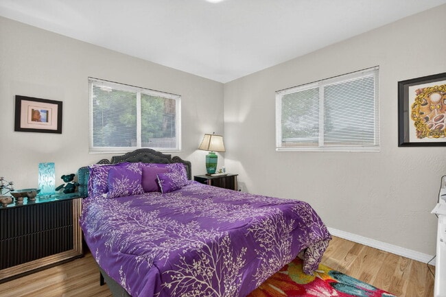 Building Photo - Island Living Made Easy — Remodeled 2BR Home, Fully Fenced Yard Near Downtown St. Pete