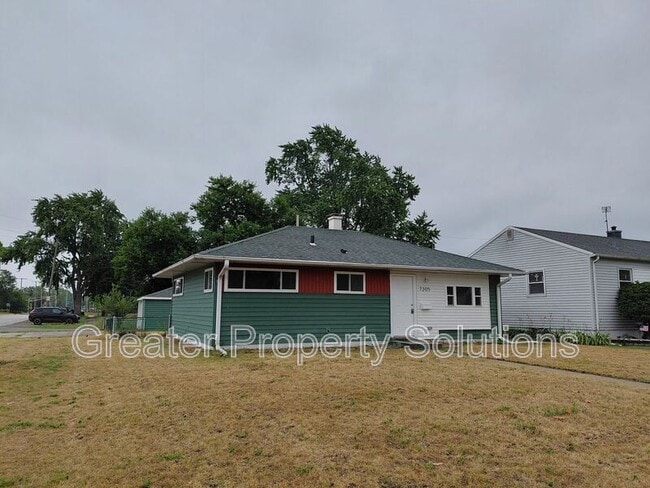 Primary Photo - 7305 White Oak Ave