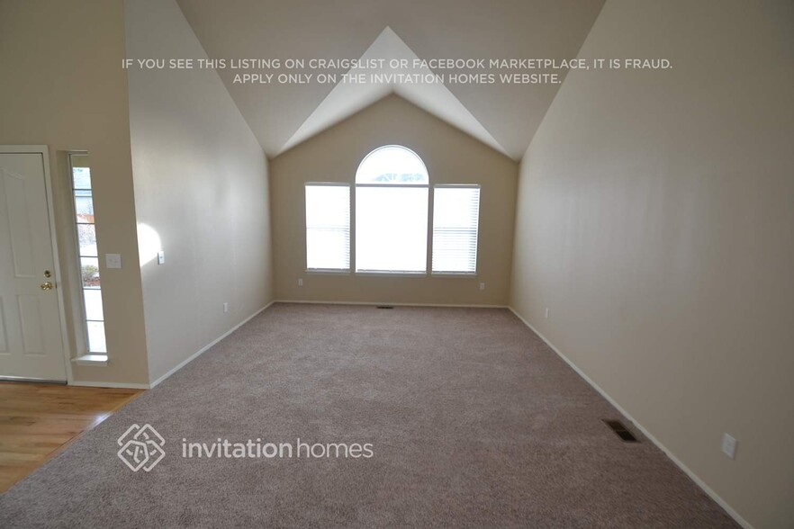Building Photo - 6907 72nd St NE