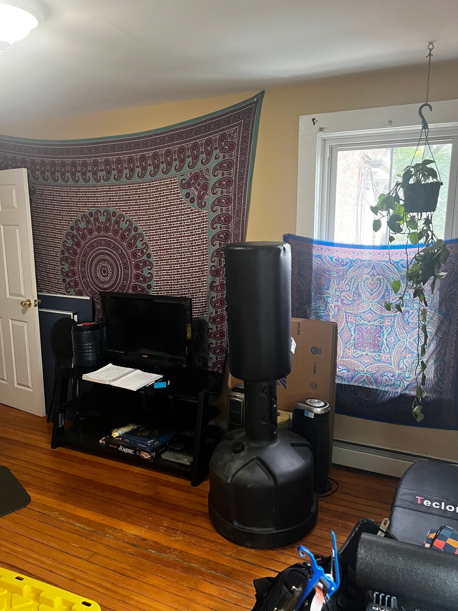 Building Photo - 147 Woodlawn Ave