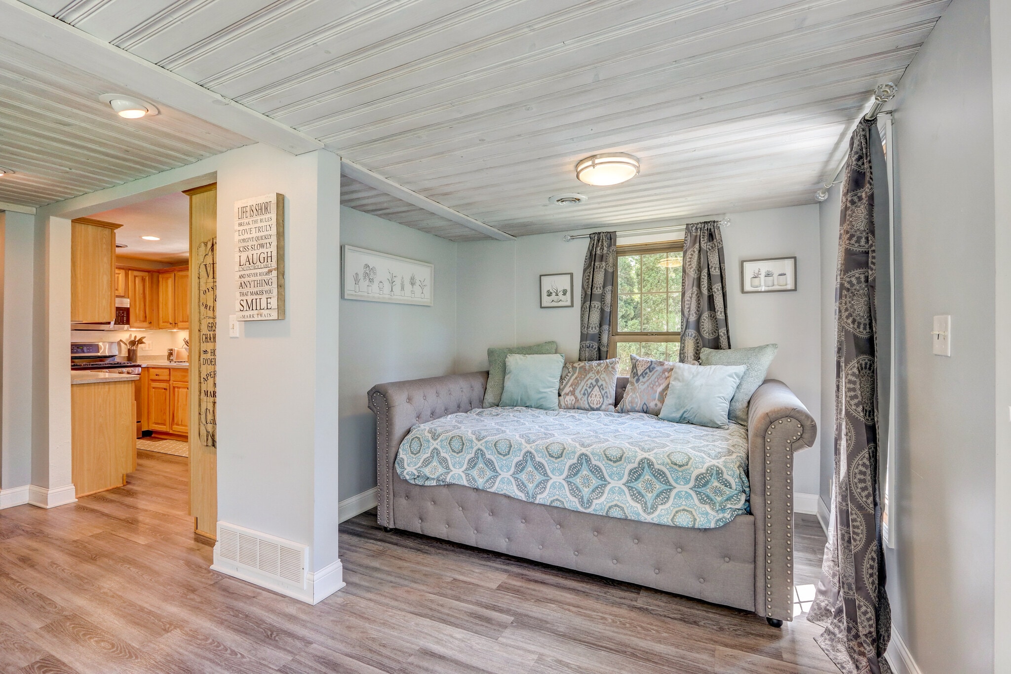 Office Space - 1745 Covered Bridge Rd