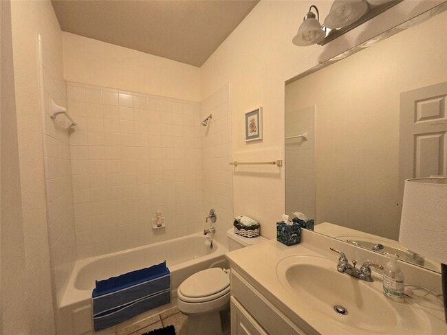 Building Photo - 10620 Chestnut Ridge Rd